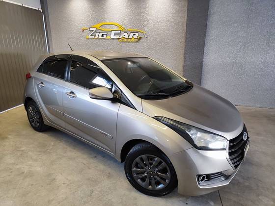 HYUNDAI HB20 1.0 COMFORT PLUS 12V FLEX 4P MANUAL HYUNDAI HB20 1.0 COMFORT PLUS 12V FLEX 4P MANUAL